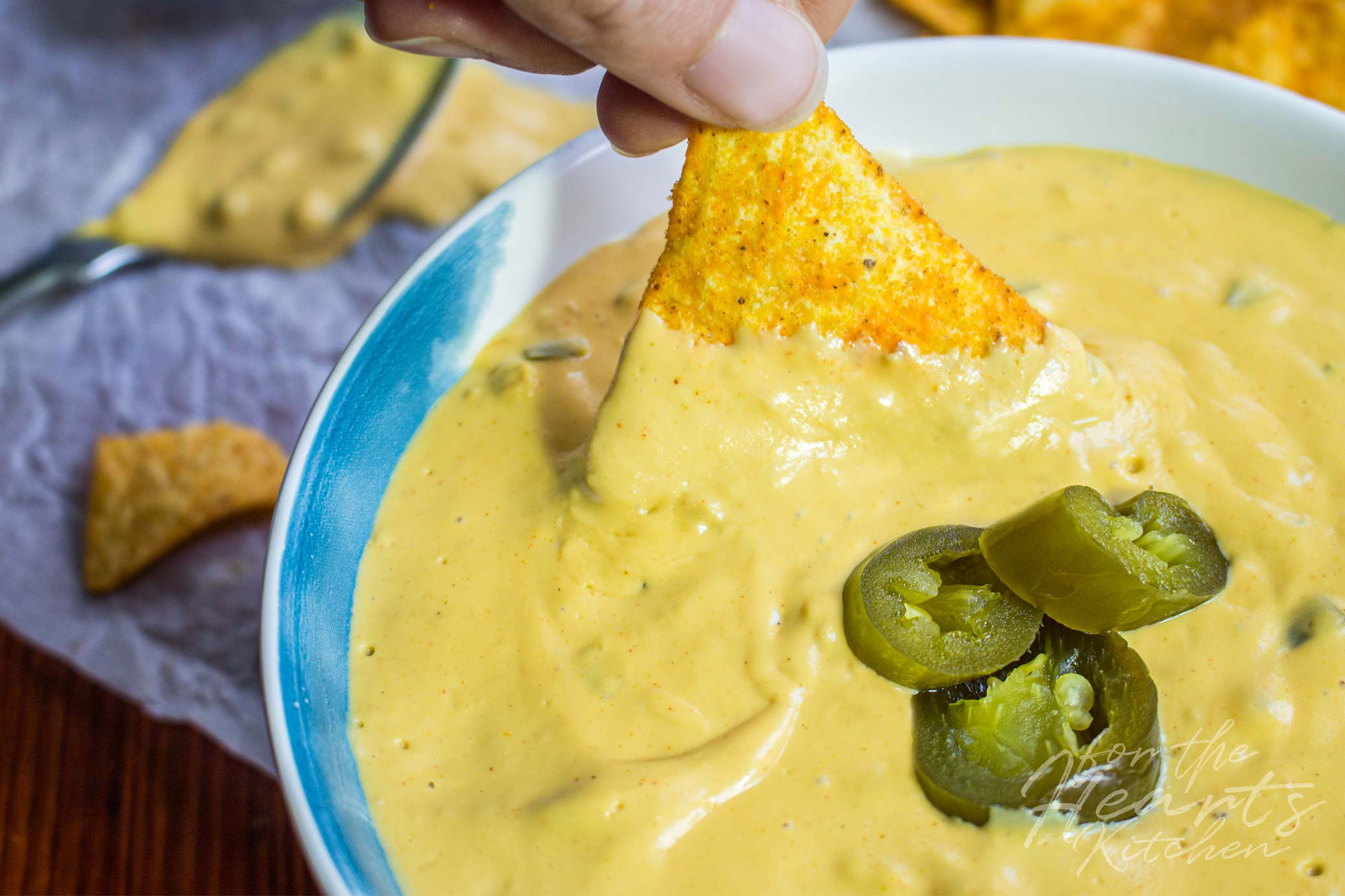 Ultimative Nacho Cheese Sauce – veganer Käse Dip besser als in jedem ...