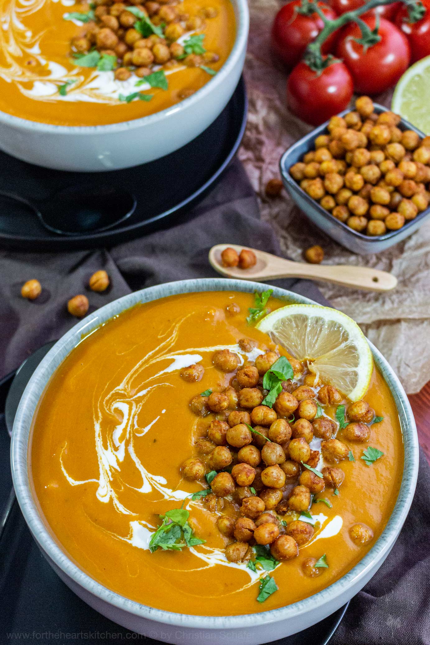 Marokkanische Süßkartoffel-Kürbis-Suppe